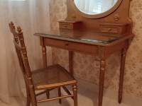 Coiffeuse - meuble avec miroir pivotant
